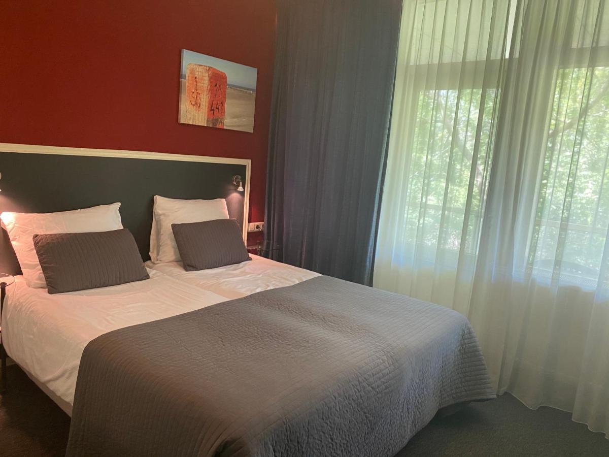 Fletcher Strandhotel Renesse Extérieur photo